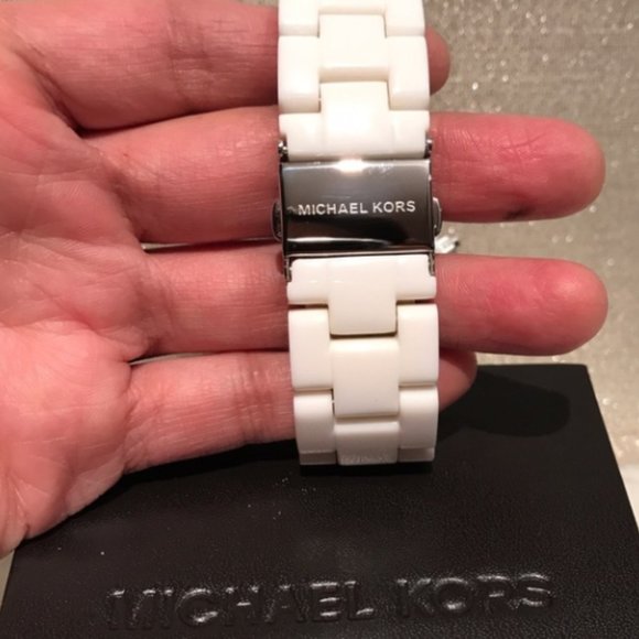 Michael Kors Mother of Pearl Watch main image 5